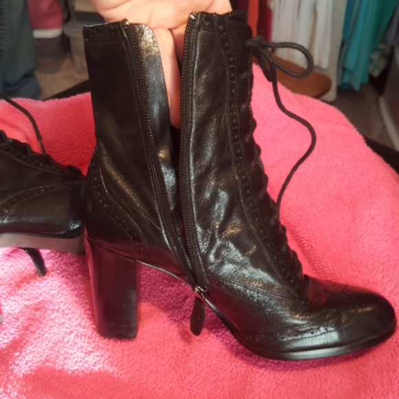 JOAN & DAVID ♡ CIRCA (C Jaggie) Soft Black Italian Leather Heeled Boots 5.5 - Picture 12 of 16